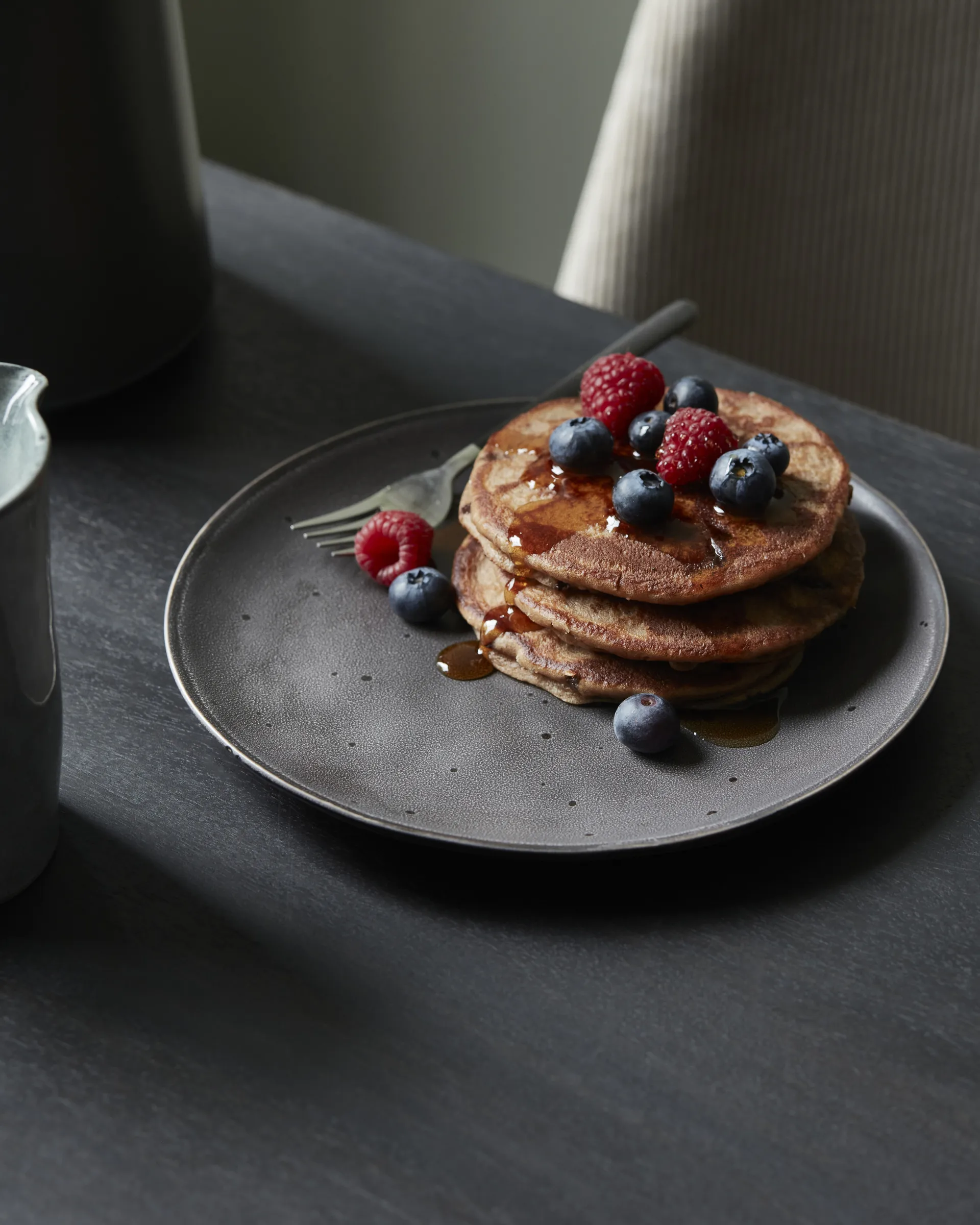 Rustic / ラスティック スモールプレート Ø20 cm, Dark grey House Doctor | ハウスドクター