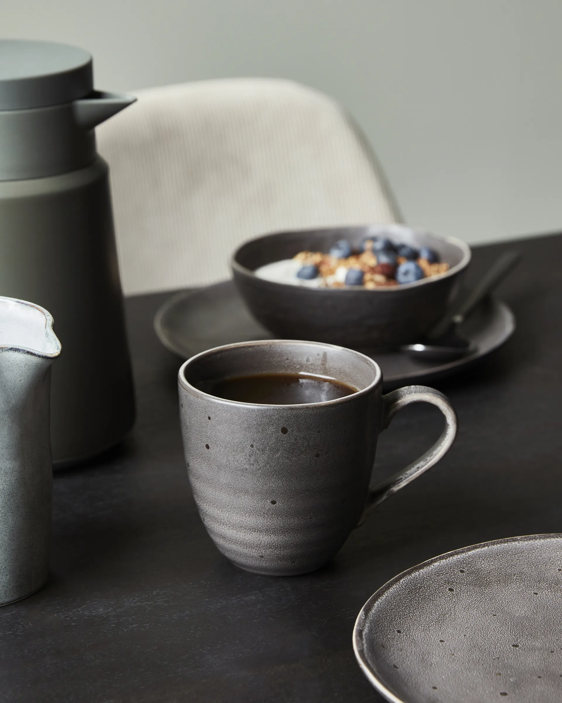 Rustic / ラスティック マグ 9 cm, Dark grey House Doctor | ハウスドクター