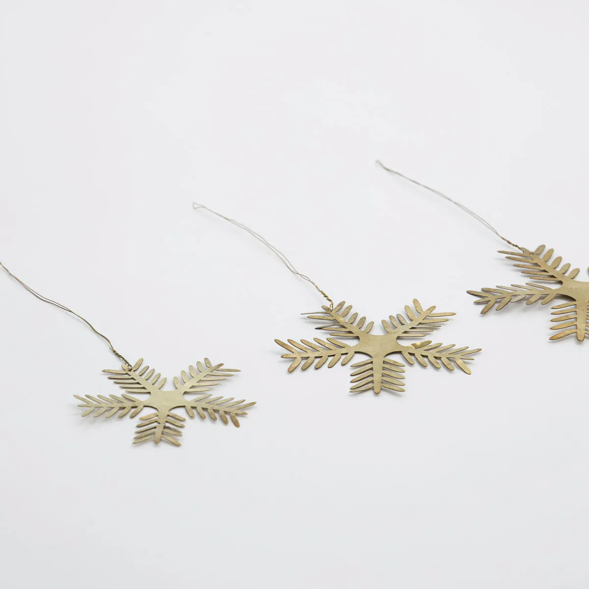 Stars Lamet ハンギングデコレーション 3パック, Antique brass House Doctor | ハウスドクター