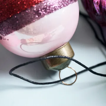 Stripe オーナメント Ø5 cm - Pink-red - House Doctor | ハウスドクター