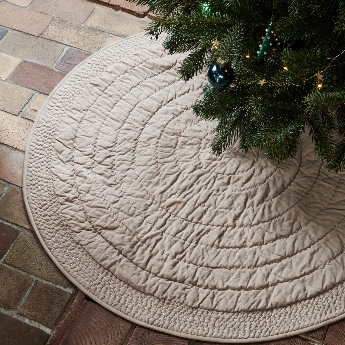 Tradition クリスマスツリー ラグ  Ø120 cm, grey House Doctor | ハウスドクター
