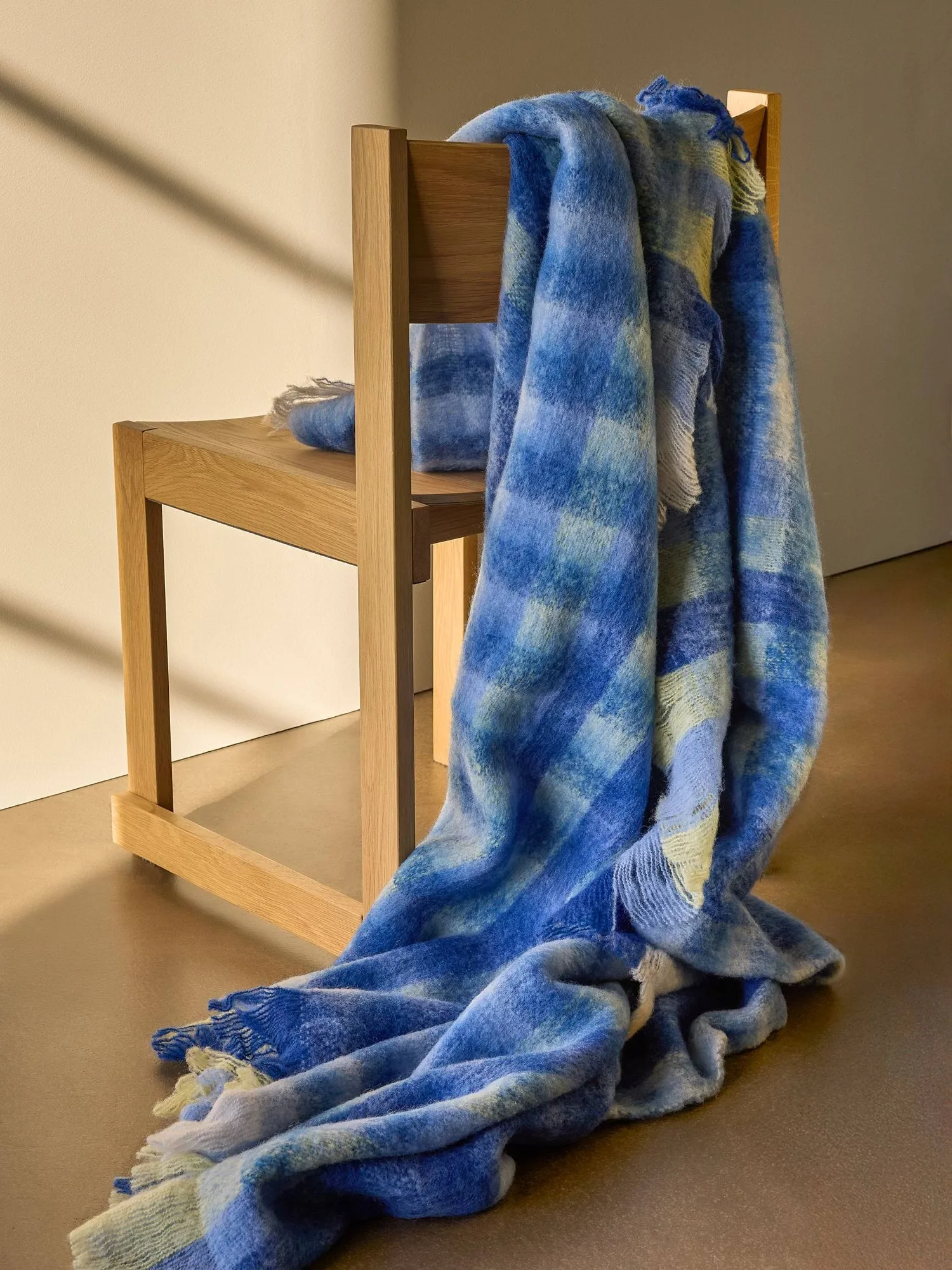 Loom スローブランケット, Blue, 140x200 cm Hübsch Interior