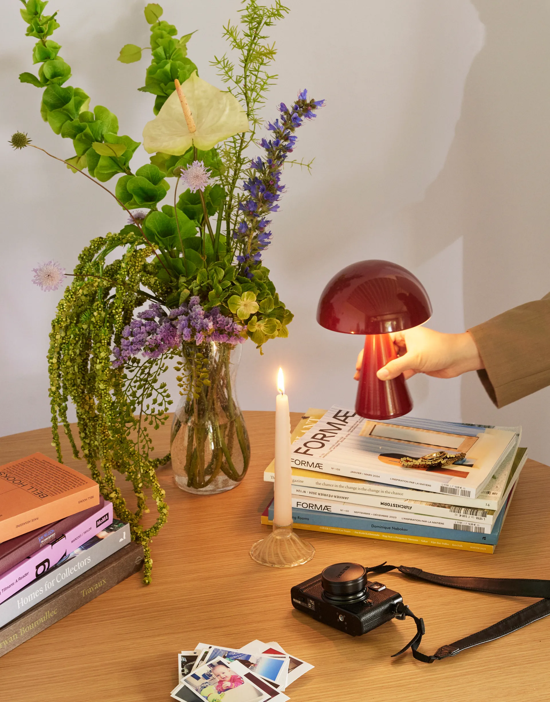 Mush ポータブルテーブルランプ, Red Hübsch Interior