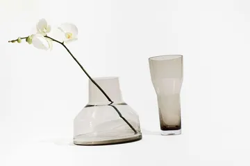 Solare 花瓶 高さ大 - Linen - Iittala | イッタラ