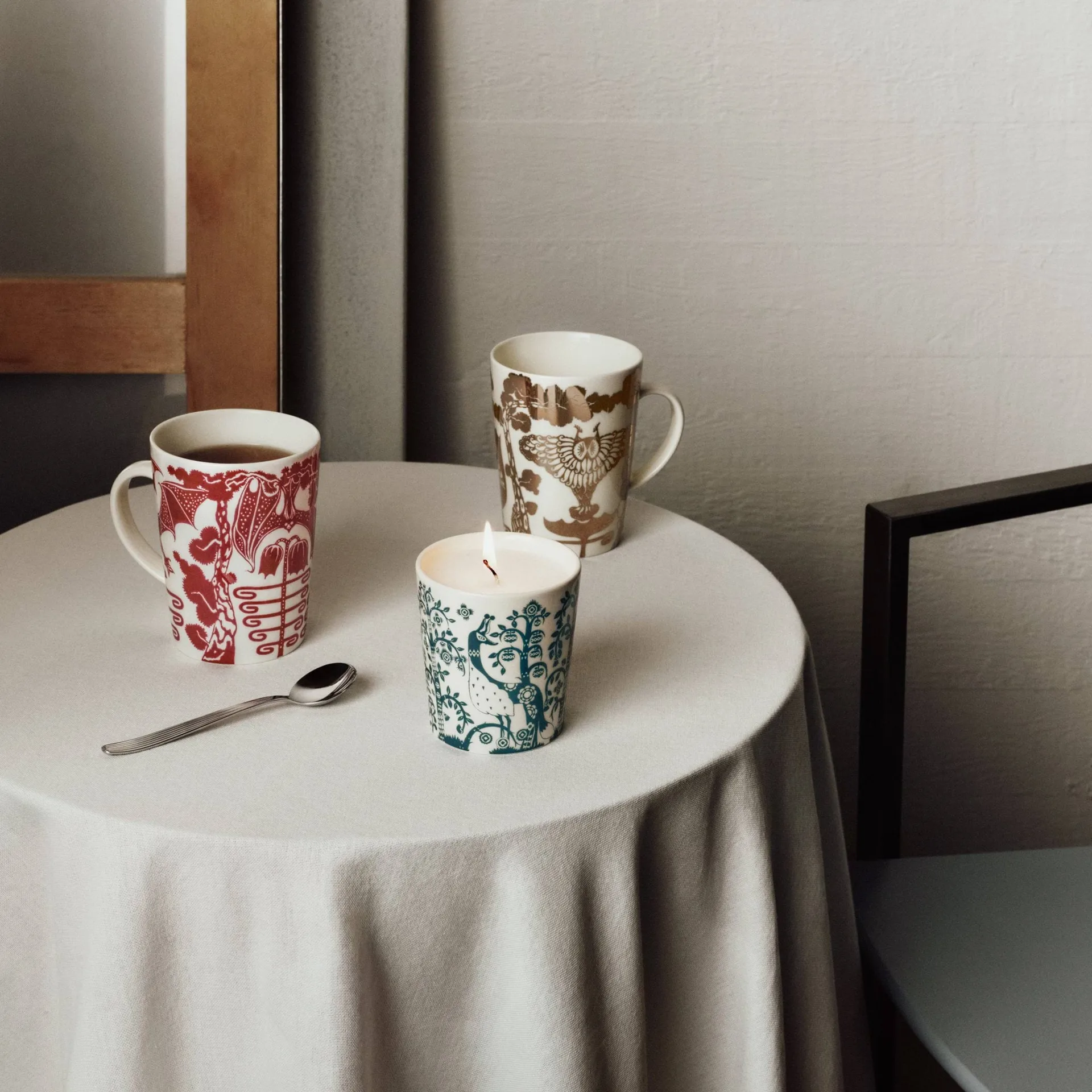 Taika マグ Yö, Garnet red Iittala | イッタラ