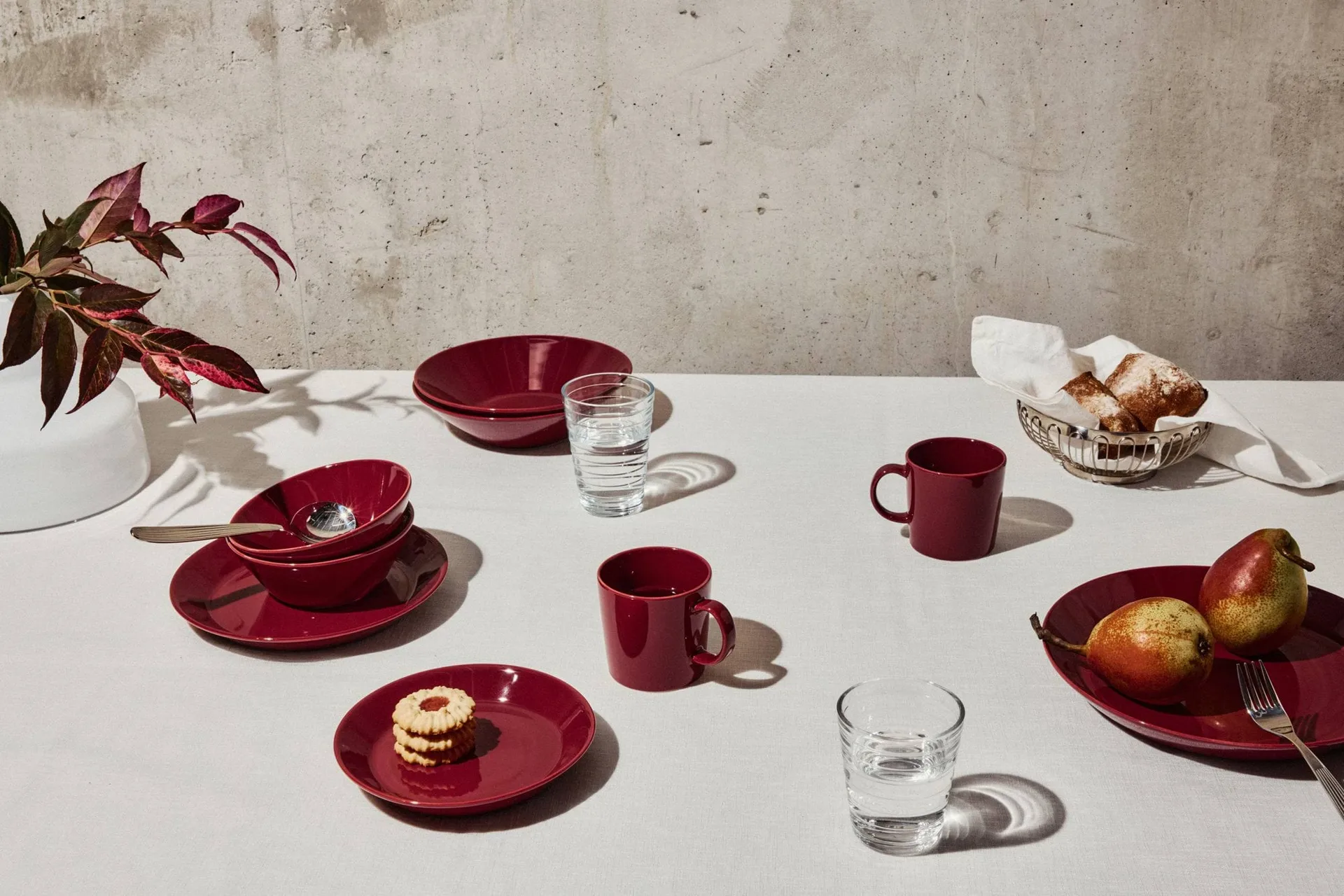 Teema/ティーマ プレート Ø26 cm, Cherry Iittala | イッタラ