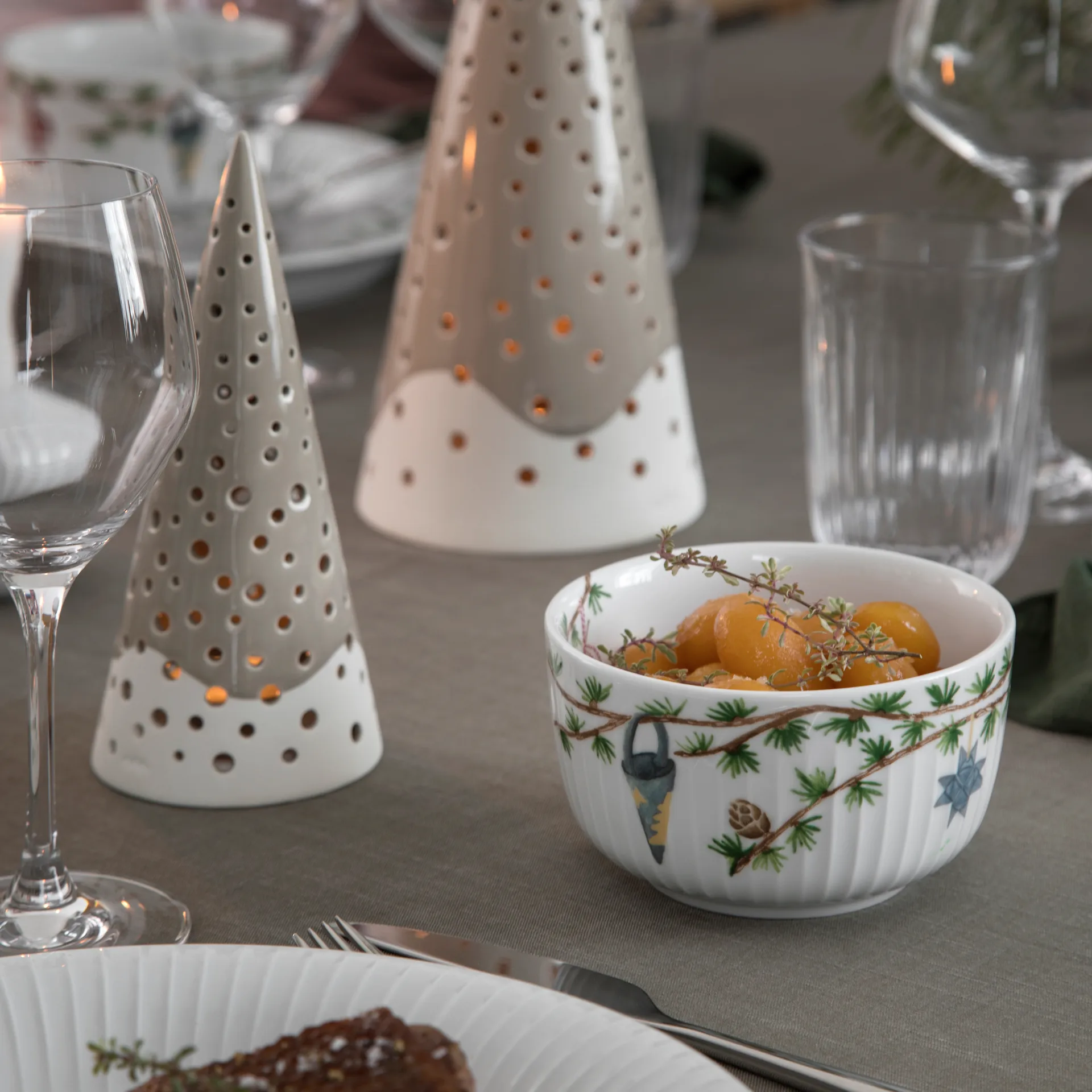 ハンマースホイ クリスマス ボウル Ø12 cm, White Kähler | ケーラー