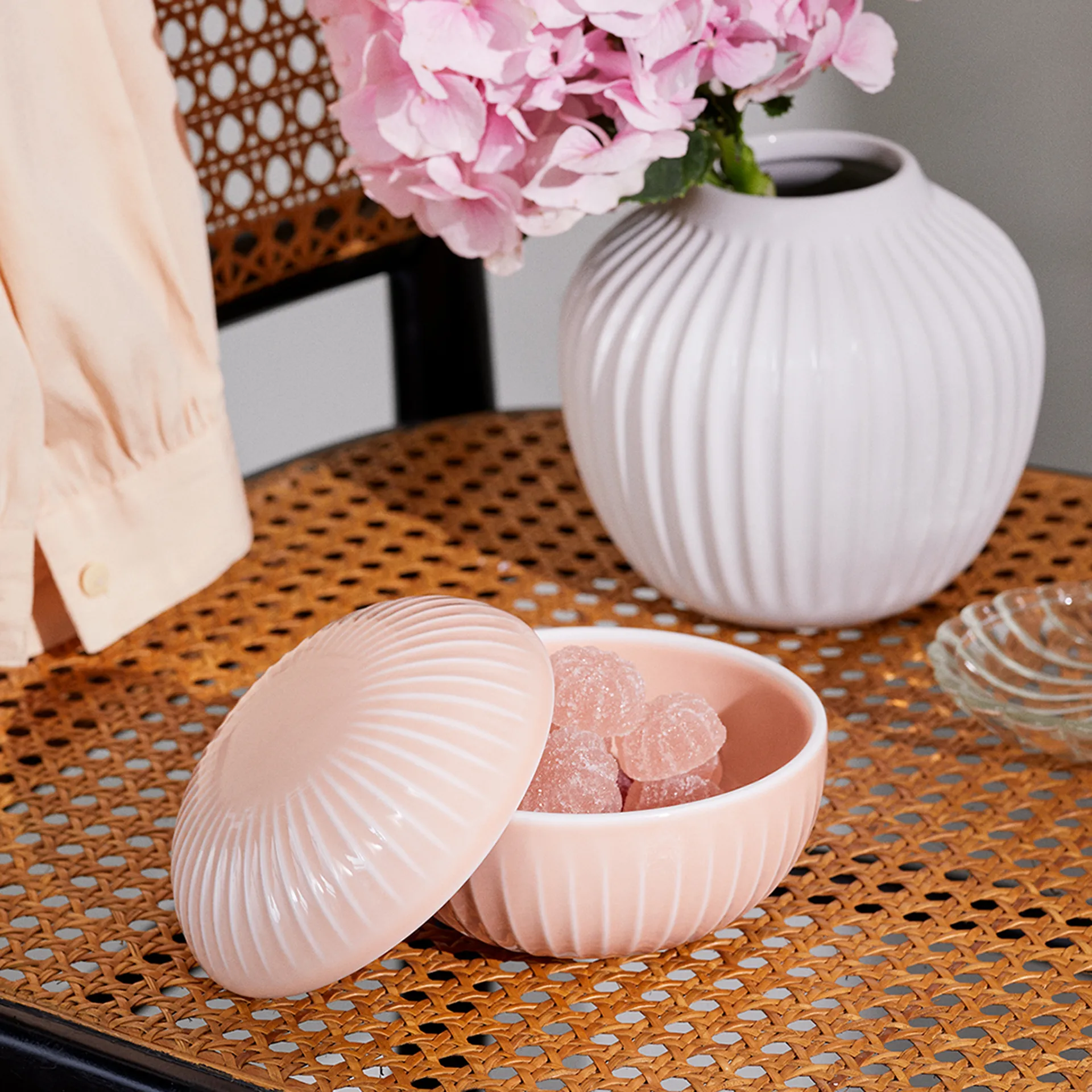 Hammershøi / ハンマースホイ Bonbon ジャー Ø12 cm, Nude Kähler | ケーラー