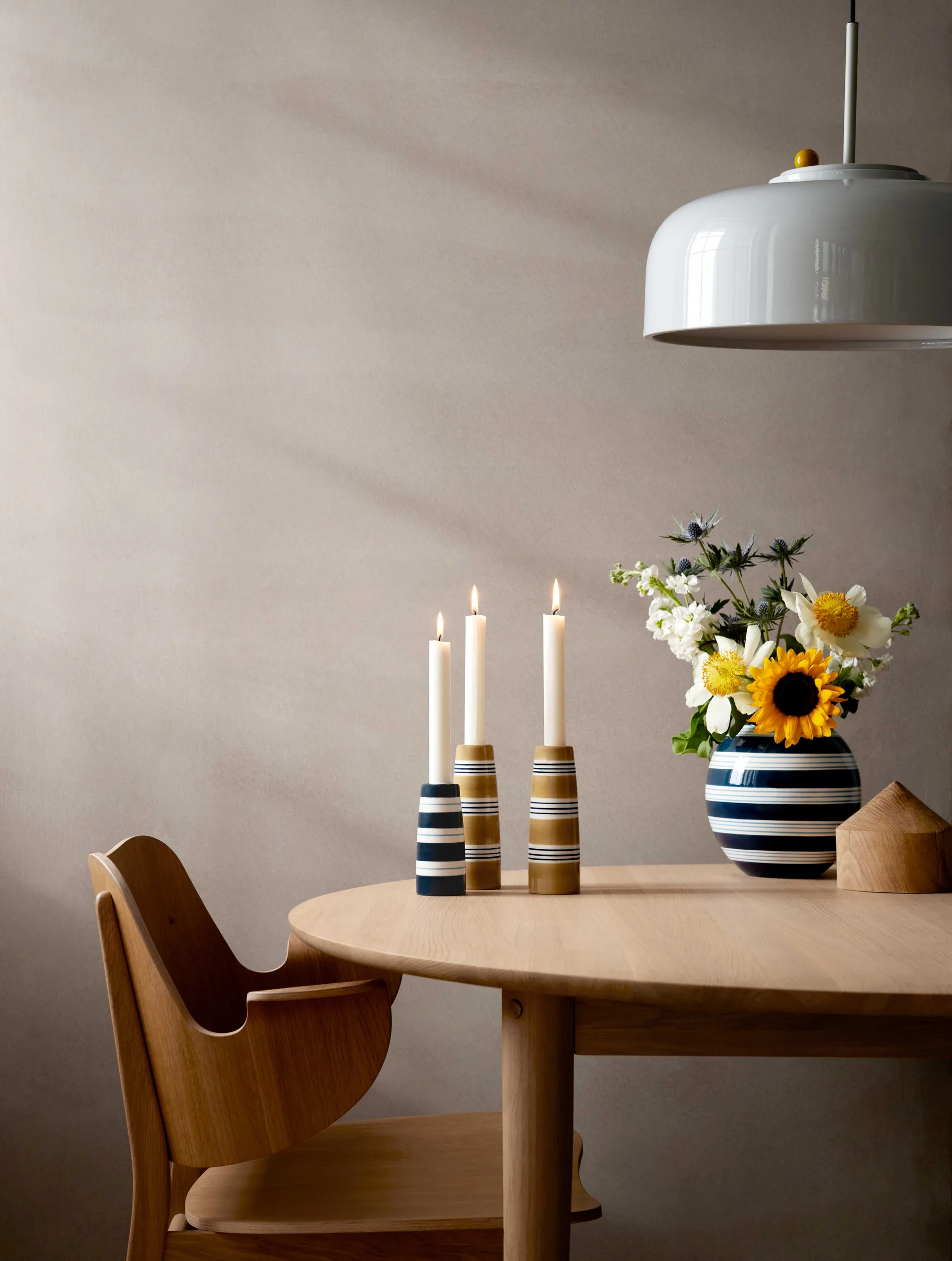 Omaggio / オマジオ Nuovo キャンドルホルダー12 cm, Dark blue Kähler | ケーラー