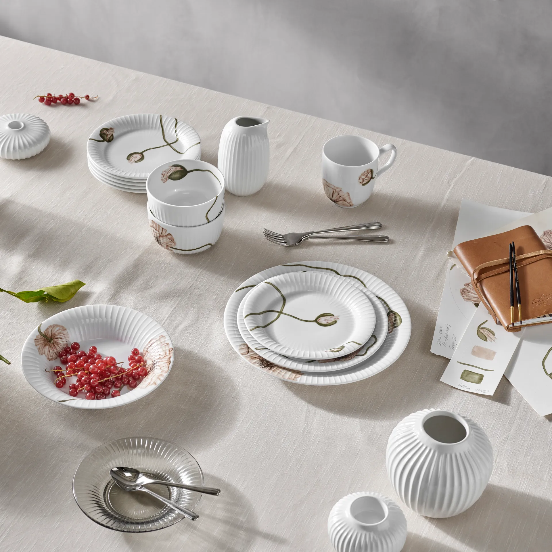 ハンマースホイ Poppy ボウル 12 cm, white Kähler | ケーラー