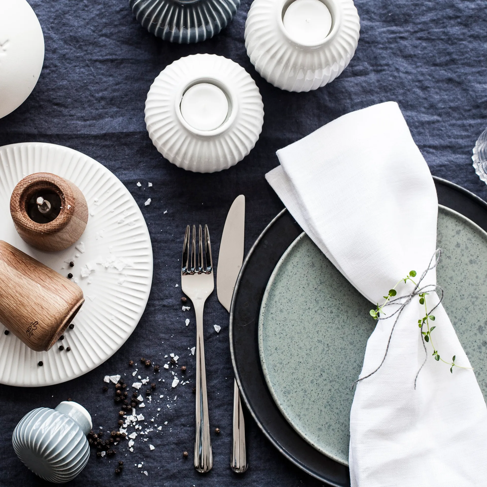 ハンマースホイ ティーライト ホルダー ミディアム, white Kähler | ケーラー