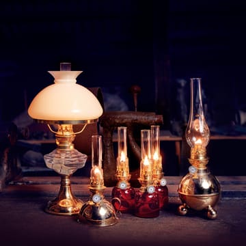 Koholmen パラフィンランプ - roby red - Karlskrona Lampfabrik