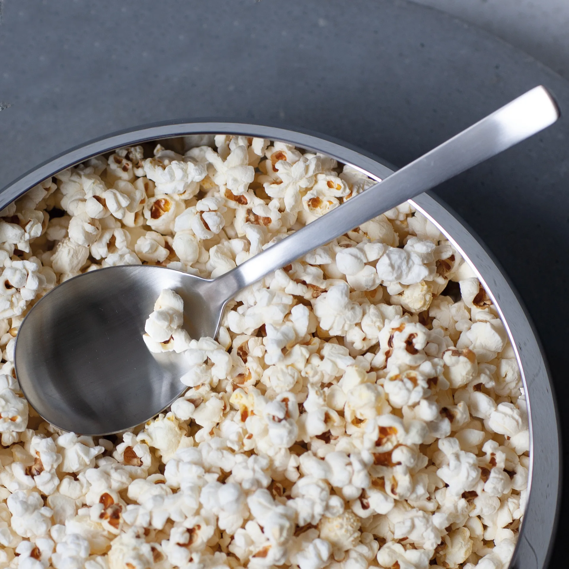 Grand Prix サービングスプーン23.5 cm, Polished steel Kay Bojesen