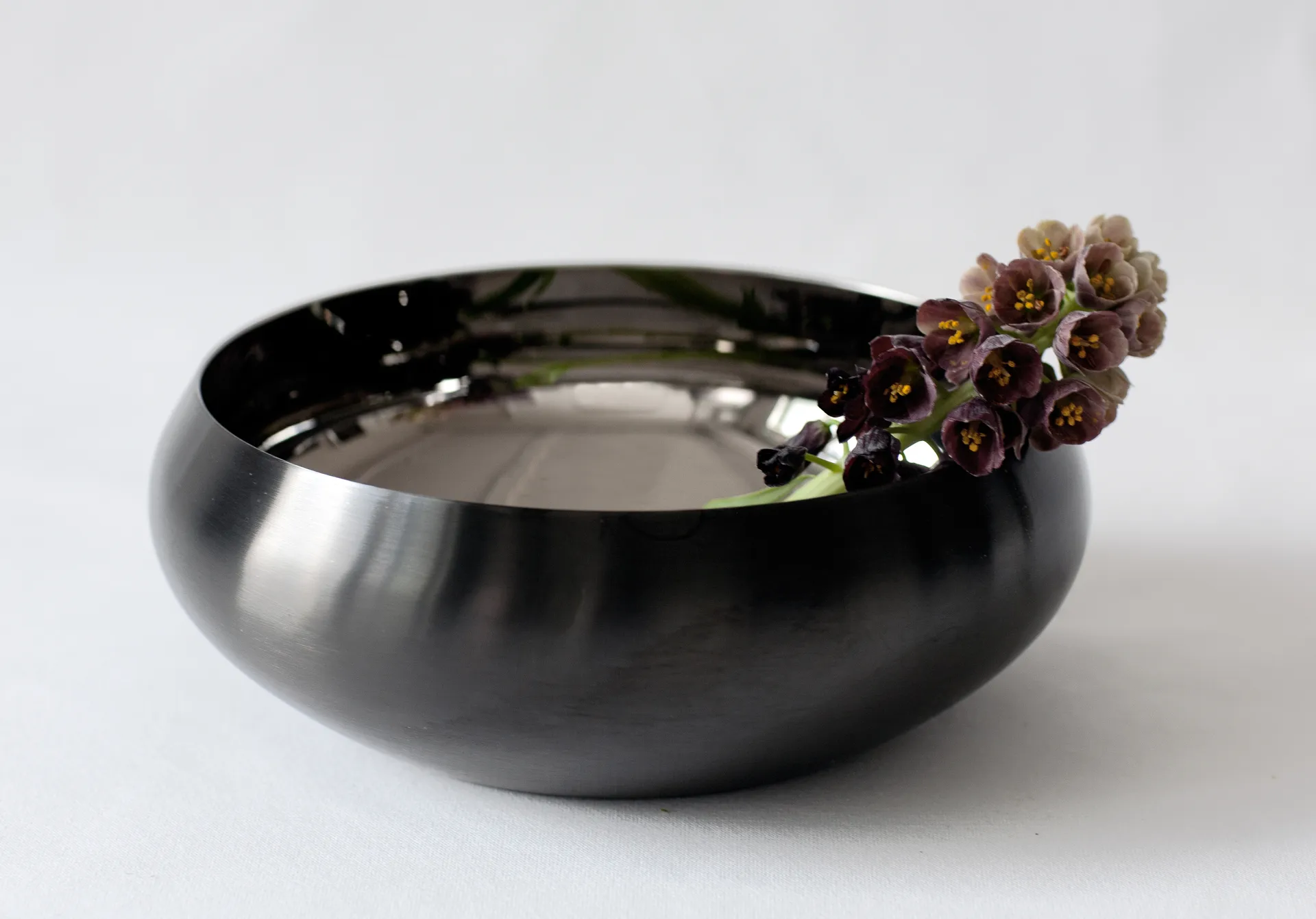 NEST ボウル Ø27 cm, Black Kay Bojesen