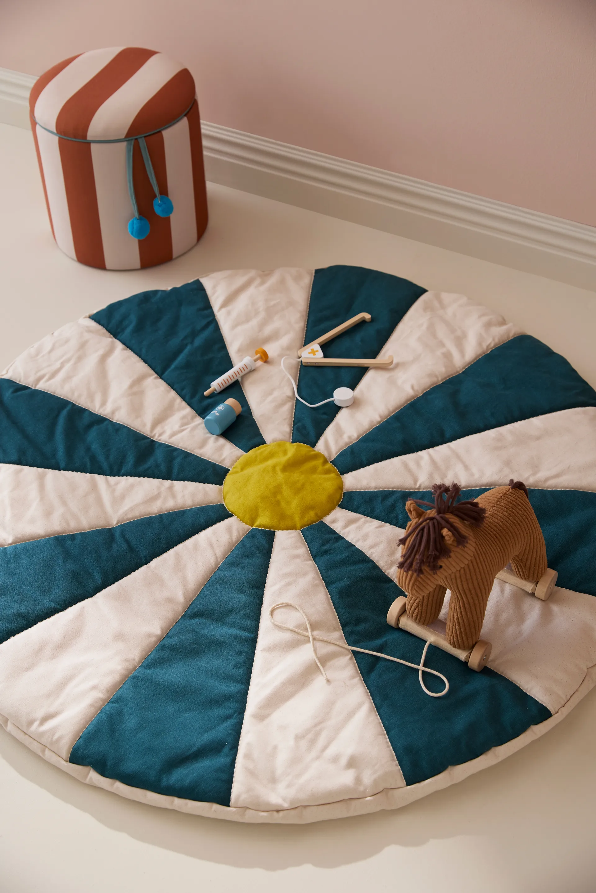 Circus プレイマット, Blue-green, Ø112x2 cm Kid's Concept