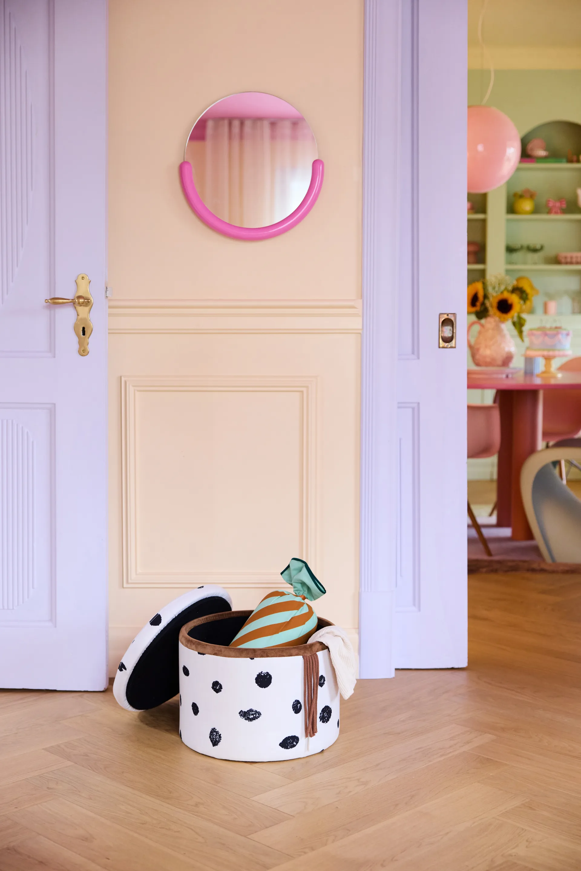 Pippi 収納機能付きプーフ Ø40x30.5 cm, Multi Kid's Concept