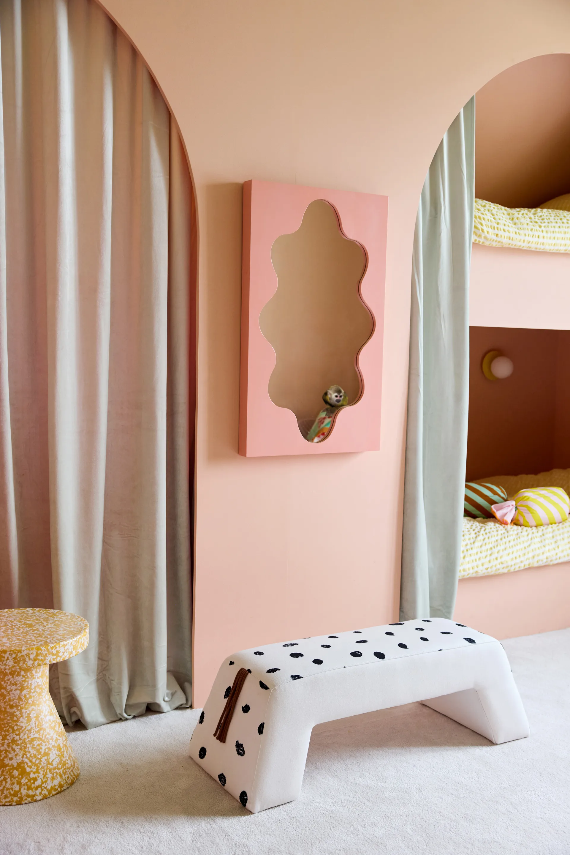 Pippi ベンチ, White-orange Kid's Concept