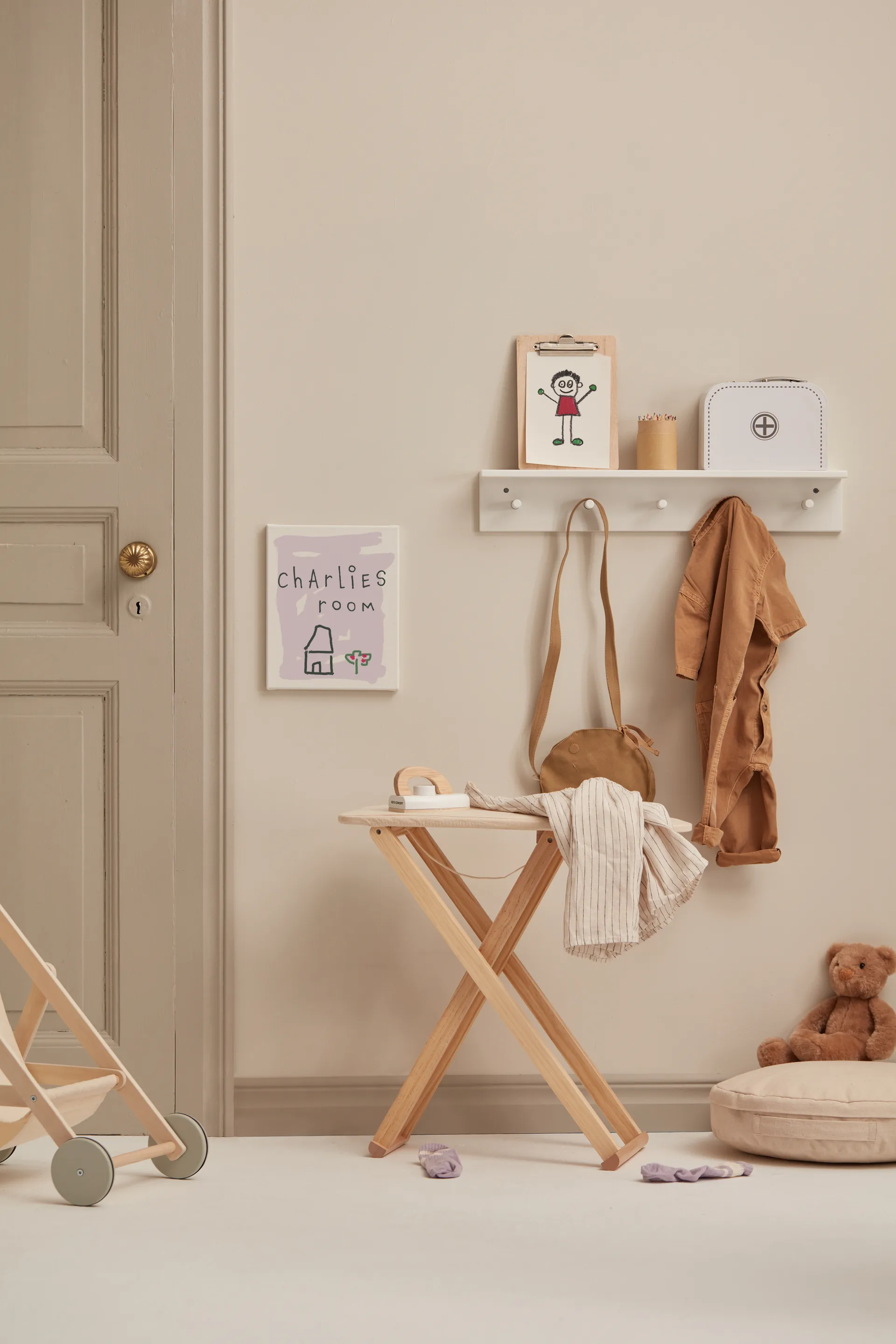 Star フック付きシェルフ, White Kid's Concept