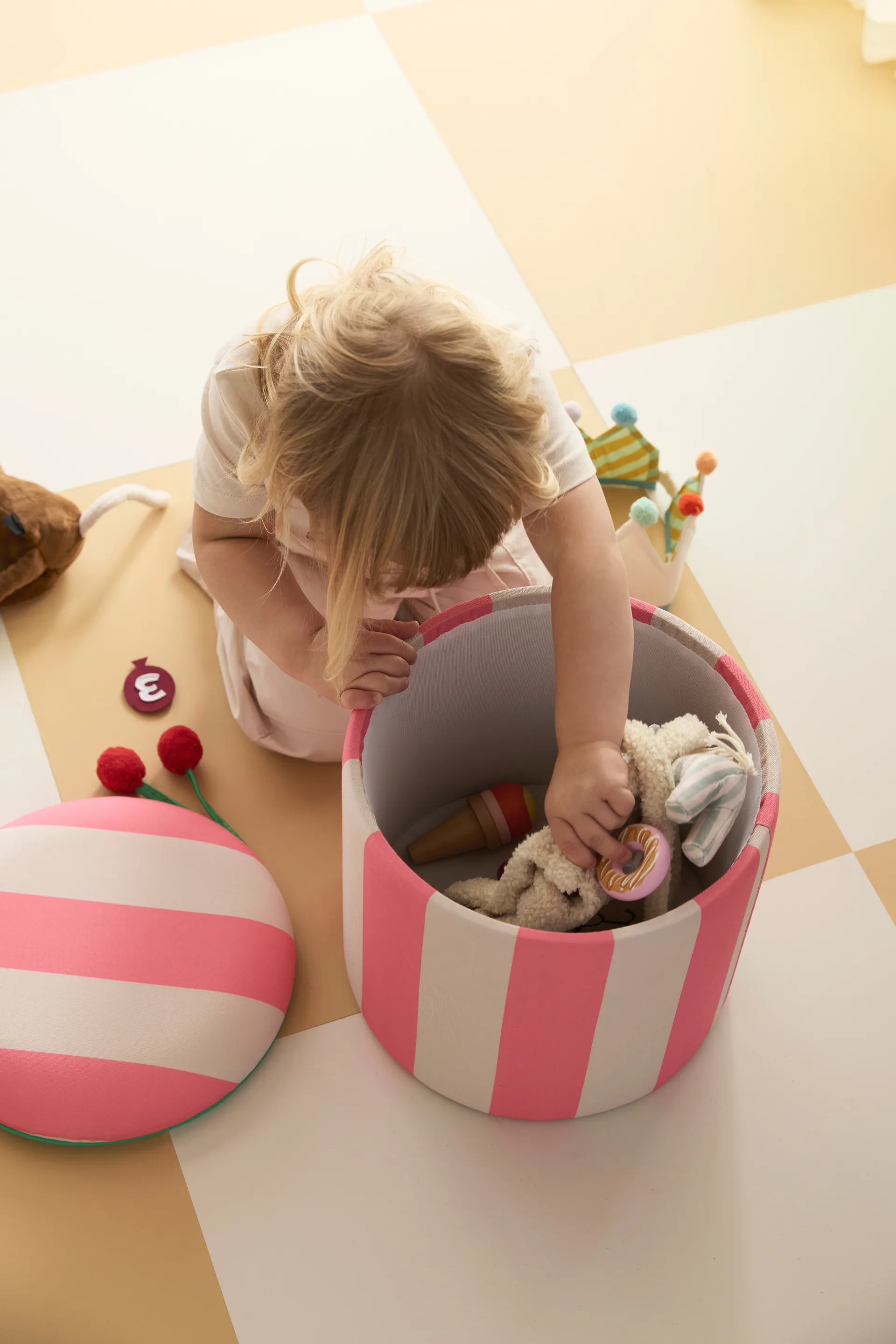 Storage シリンダープフ, Pink, Ø40x30.5 cm Kid's Concept