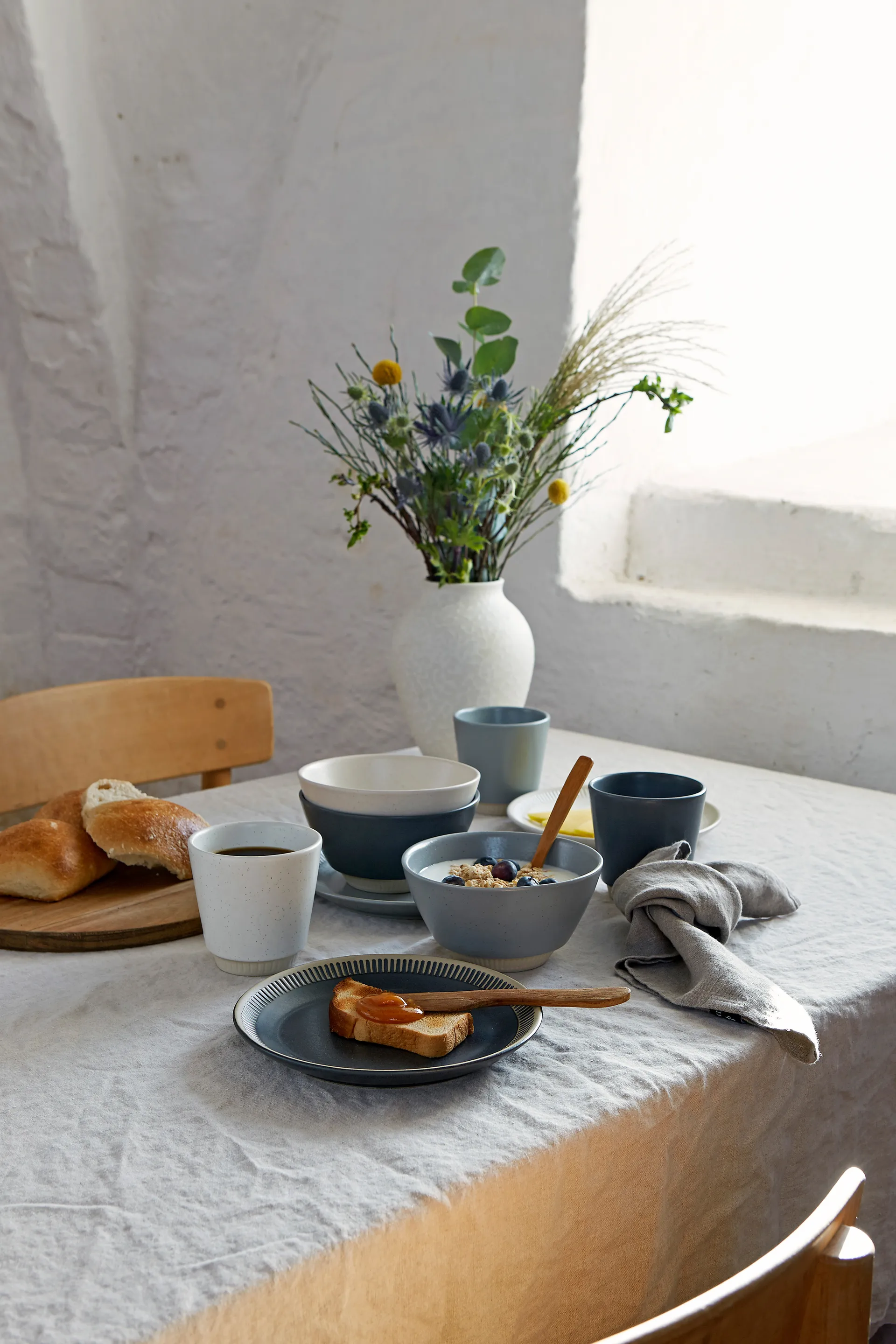 Colorit プレート Ø19 cm, Dark grey Knabstrup Keramik