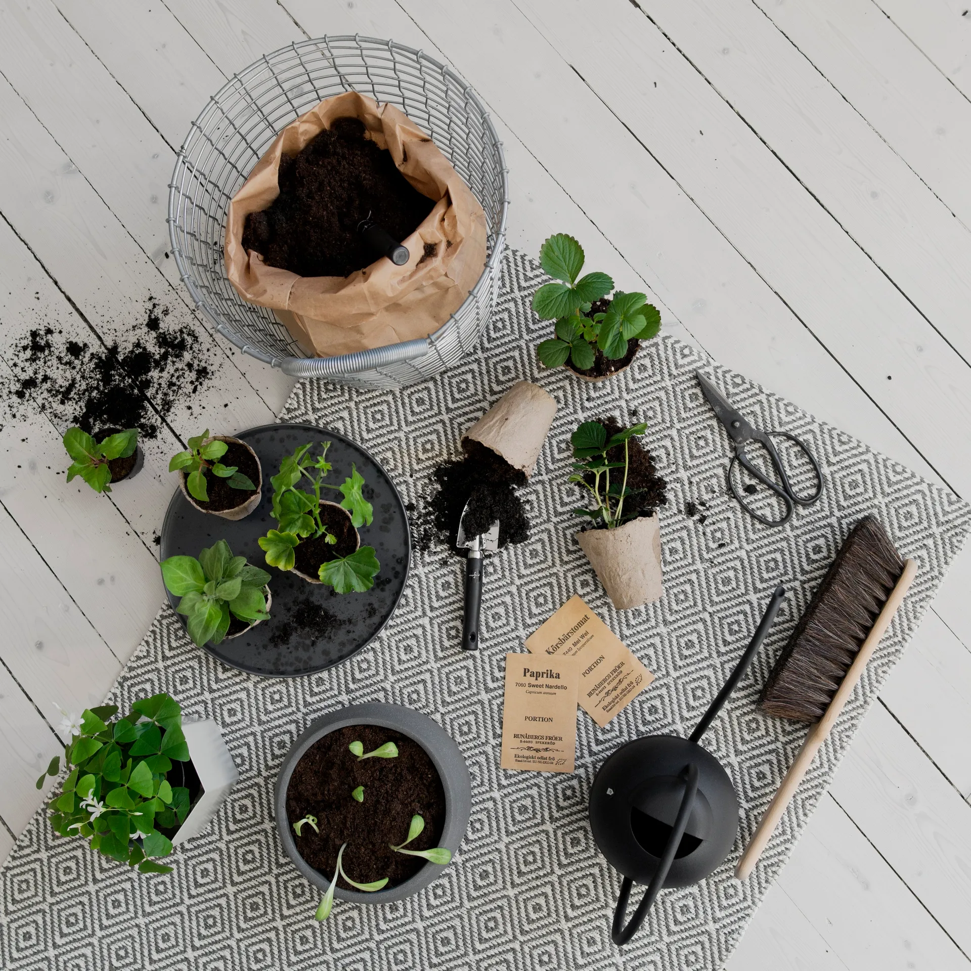 Korbo bin 18, galvanized steel KORBO | コルボ