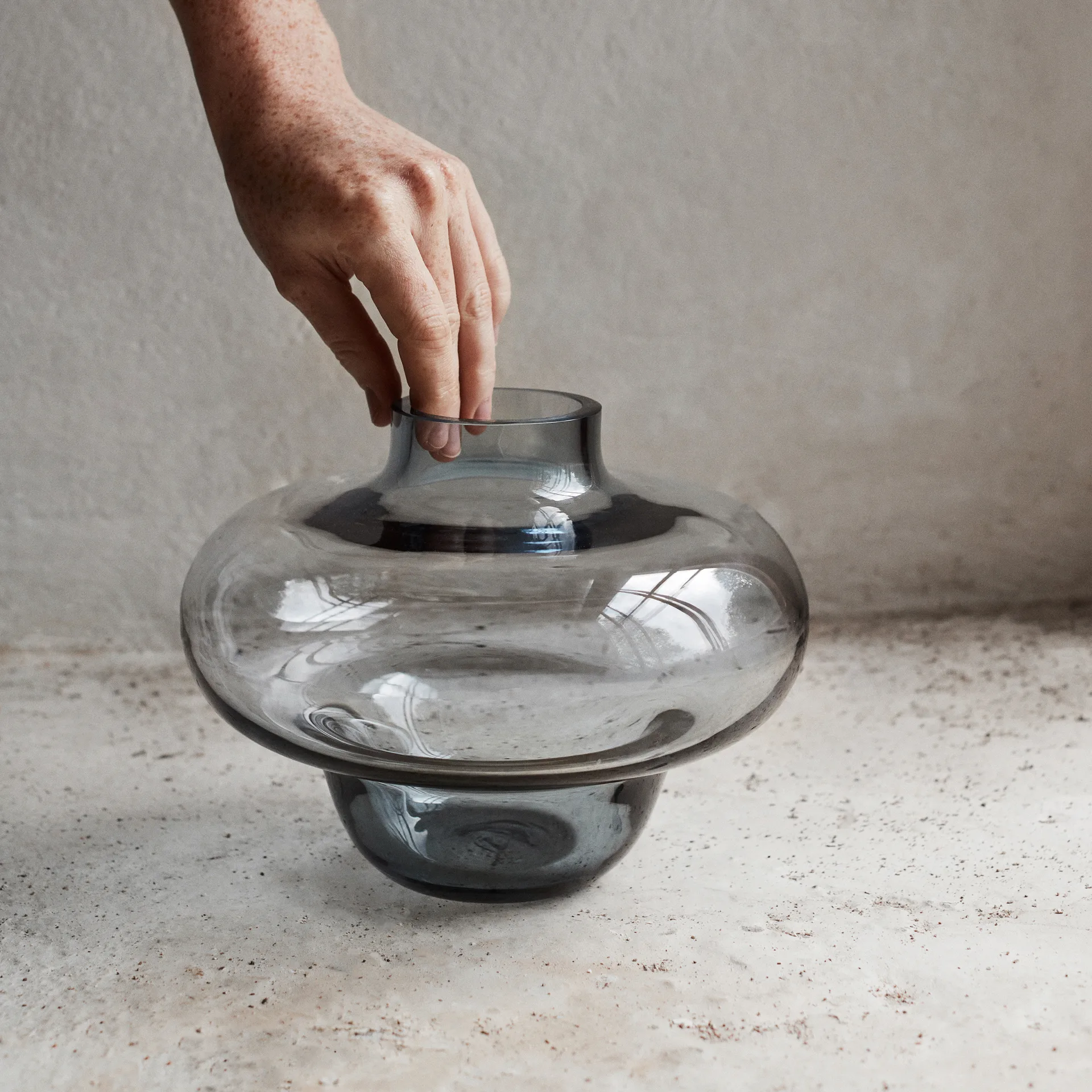 Kappa 花瓶 160 mm, grey Kosta Boda | コスタボダ