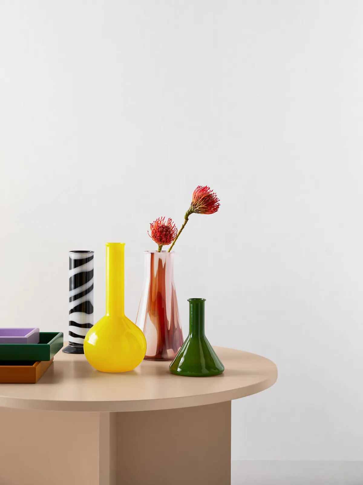 Lab シリンダー花瓶 30 cm, Black-white Kosta Boda | コスタボダ