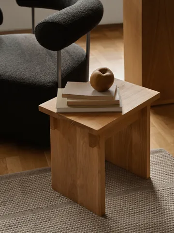 Artisan スツール 30x40 cm - Warm lacquered oak - Kristina Dam Studio