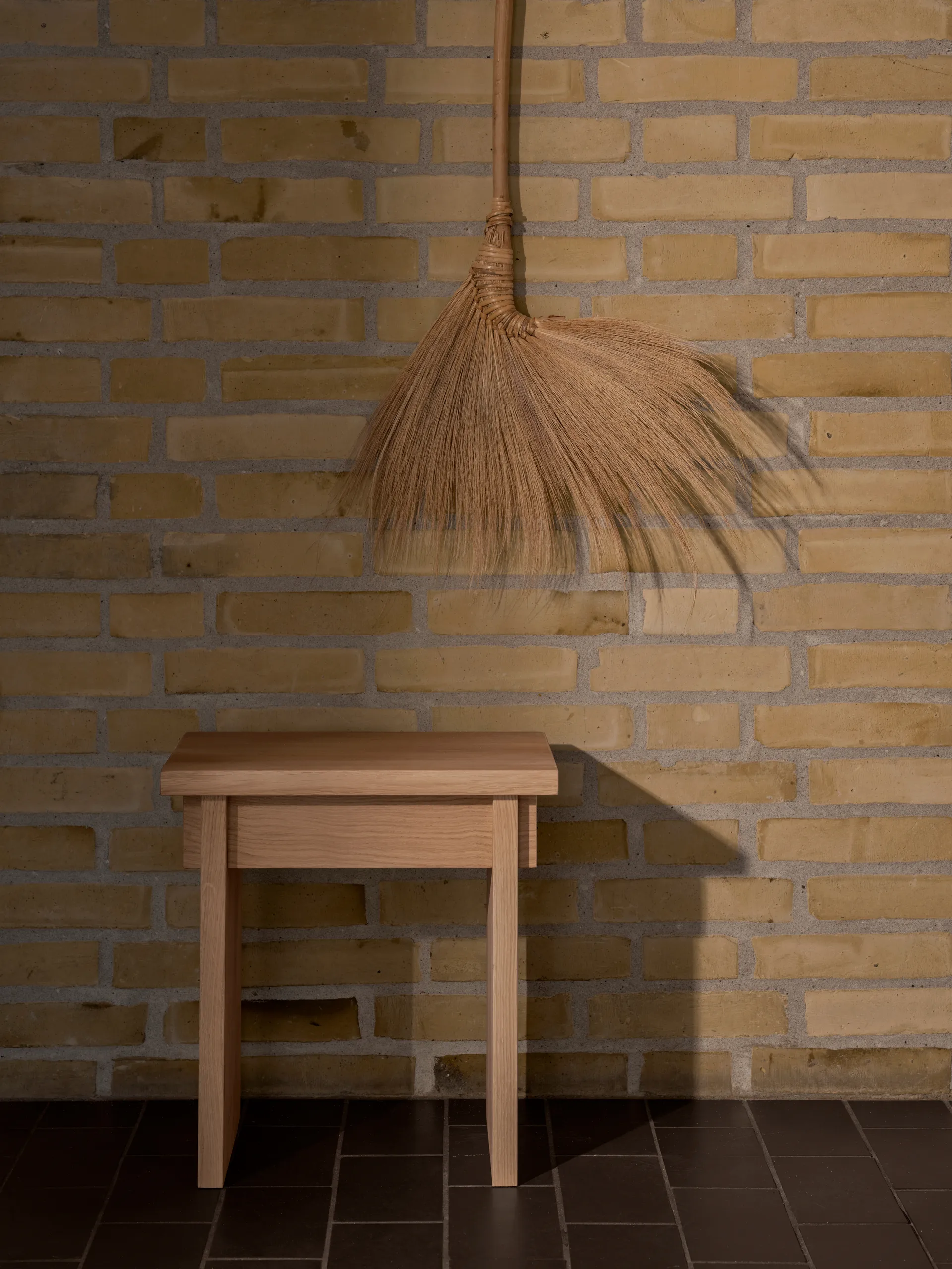 Artisan スツール 30x40 cm, Warm lacquered oak Kristina Dam Studio