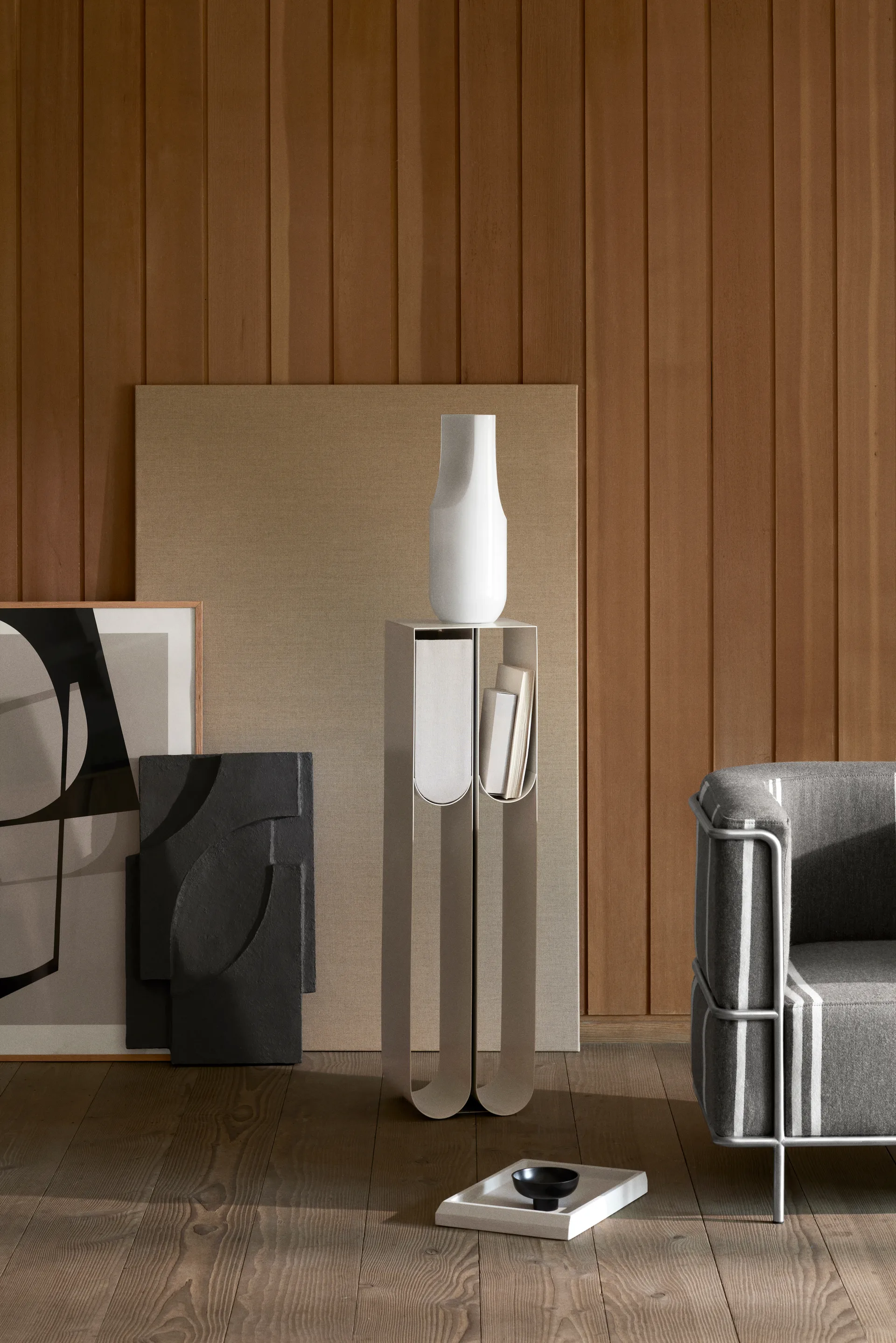 Curved ペデスタル, Beige Kristina Dam Studio