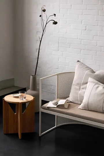 Simple スツール Ø36 cm - Warm lacquered oak - Kristina Dam Studio