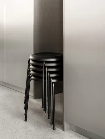 Stool ベンチ - Black leather–chrome frame, 45 cm - Lammhults | ラムホルツ