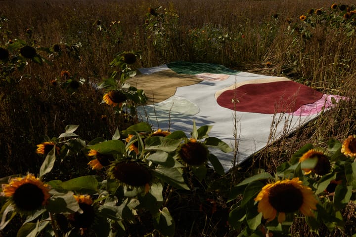 Sleeping Flower ウールカーペット, 200x300 cm Layered
