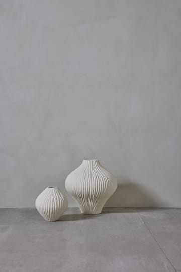 Esmia デコラティブ 花瓶 21 cm - Off white - Lene Bjerre