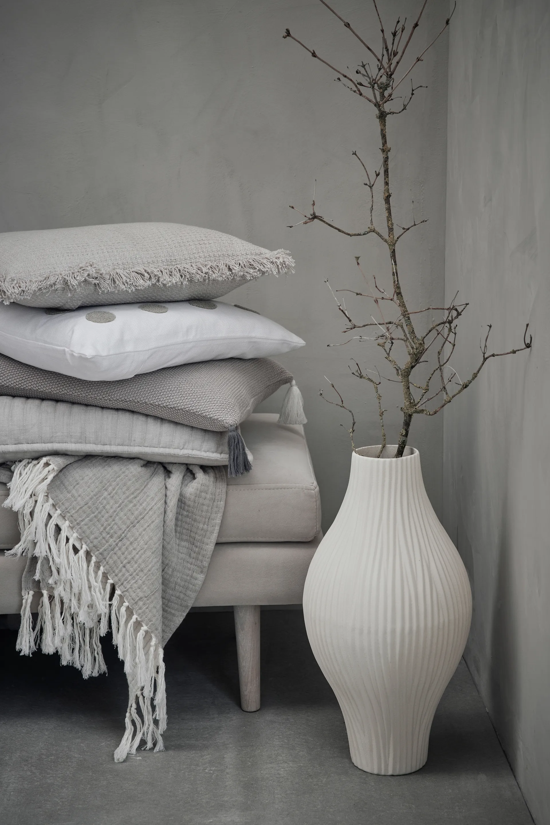 Esmia デコラティブ 花瓶 50 cm, Off white Lene Bjerre