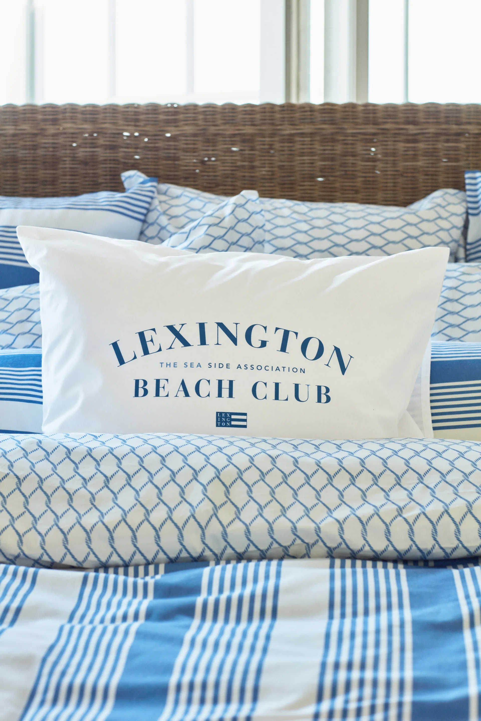 ストライプ コットンサテン ベッドセット 150x210 cm, Blue-white Lexington | レキシントン