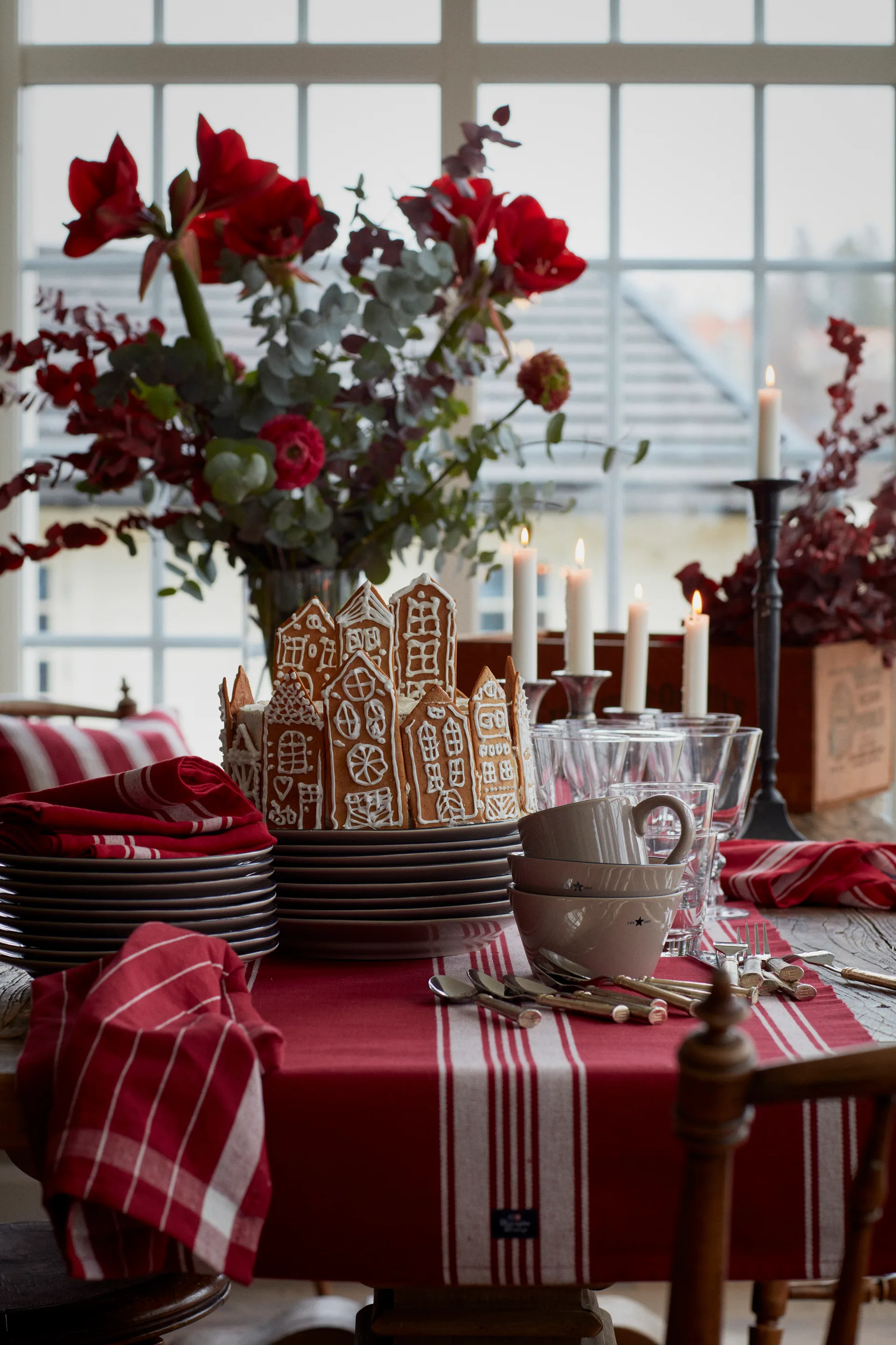 ストライプ オーガニックコットン リブ テーブルランナー 50x250 cm, Red-white Lexington | レキシントン