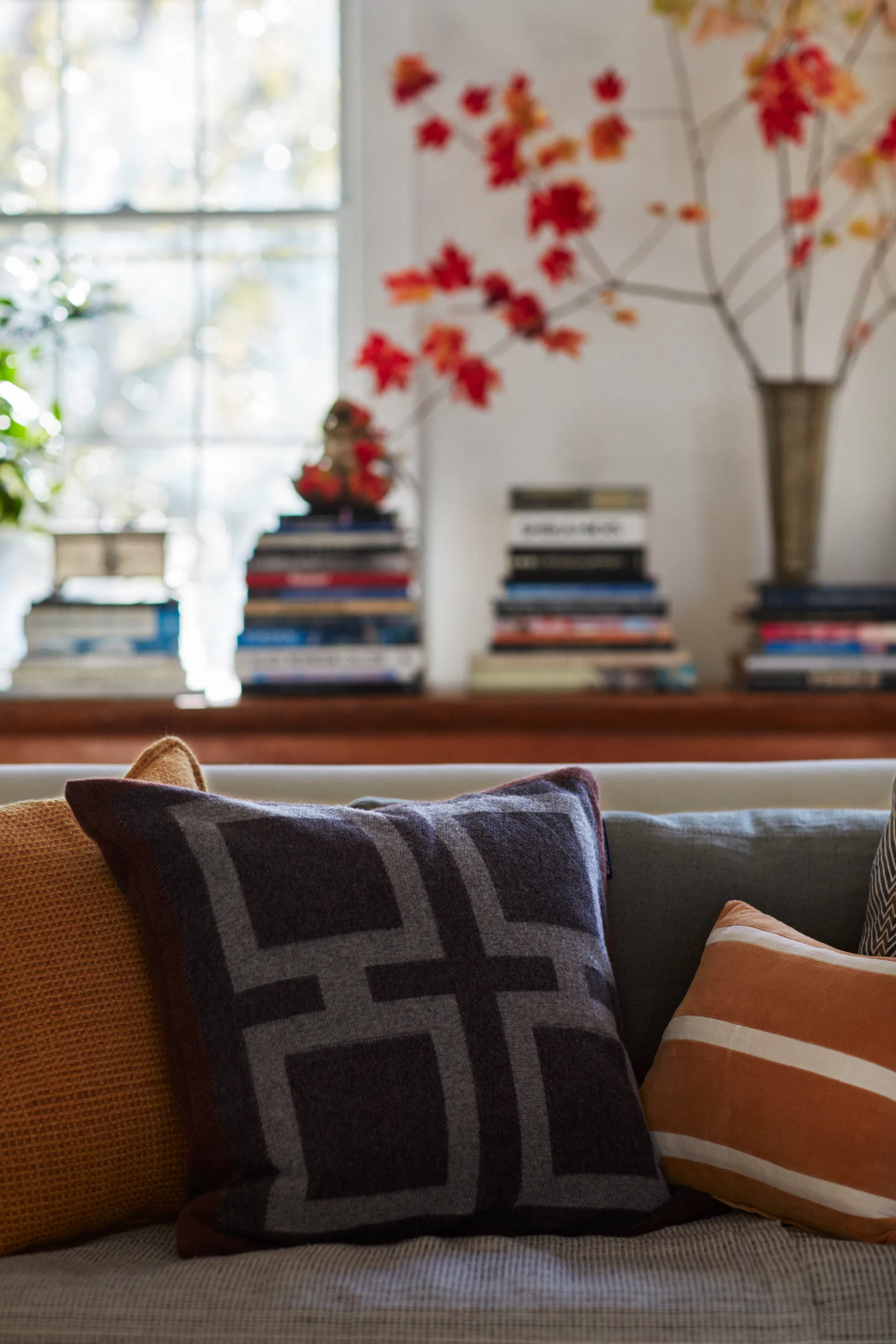 グラフィック リサイクルウール クッションカバー 50x50 cm, Dark grey-white-brown Lexington | レキシントン