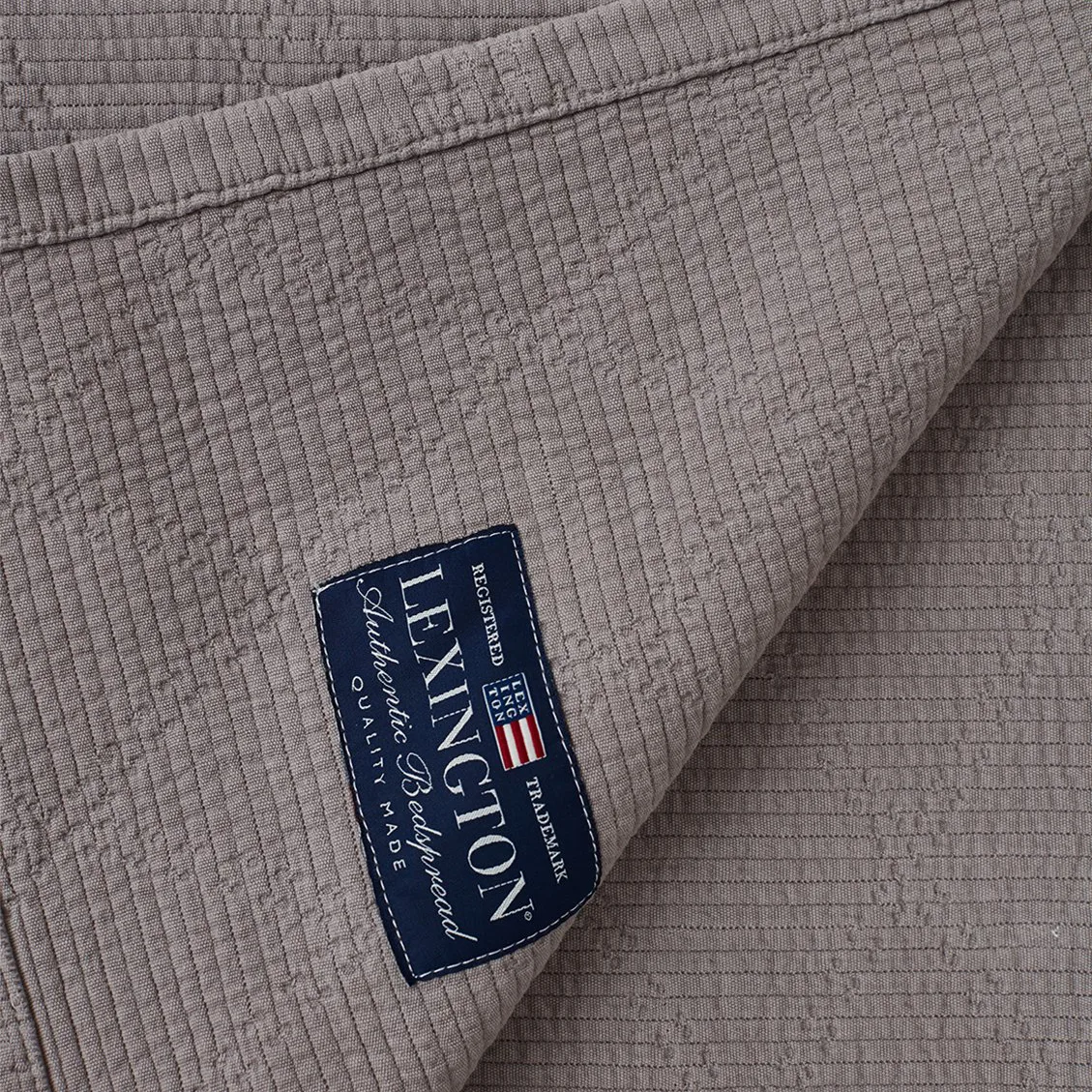 Icons キルト ベッドスプレッド 240x260 cm, Gray Lexington | レキシントン
