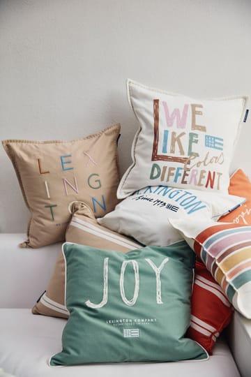 Love Different オーガニックコットン ピローケース 50x50 cm - Beige-multi - Lexington | レキシントン