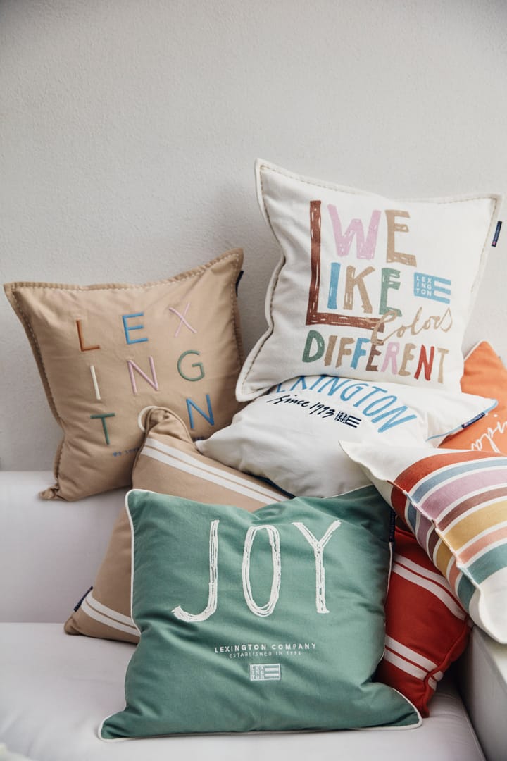 Love Different オーガニックコットン ピローケース 50x50 cm, Beige-multi Lexington | レキシントン