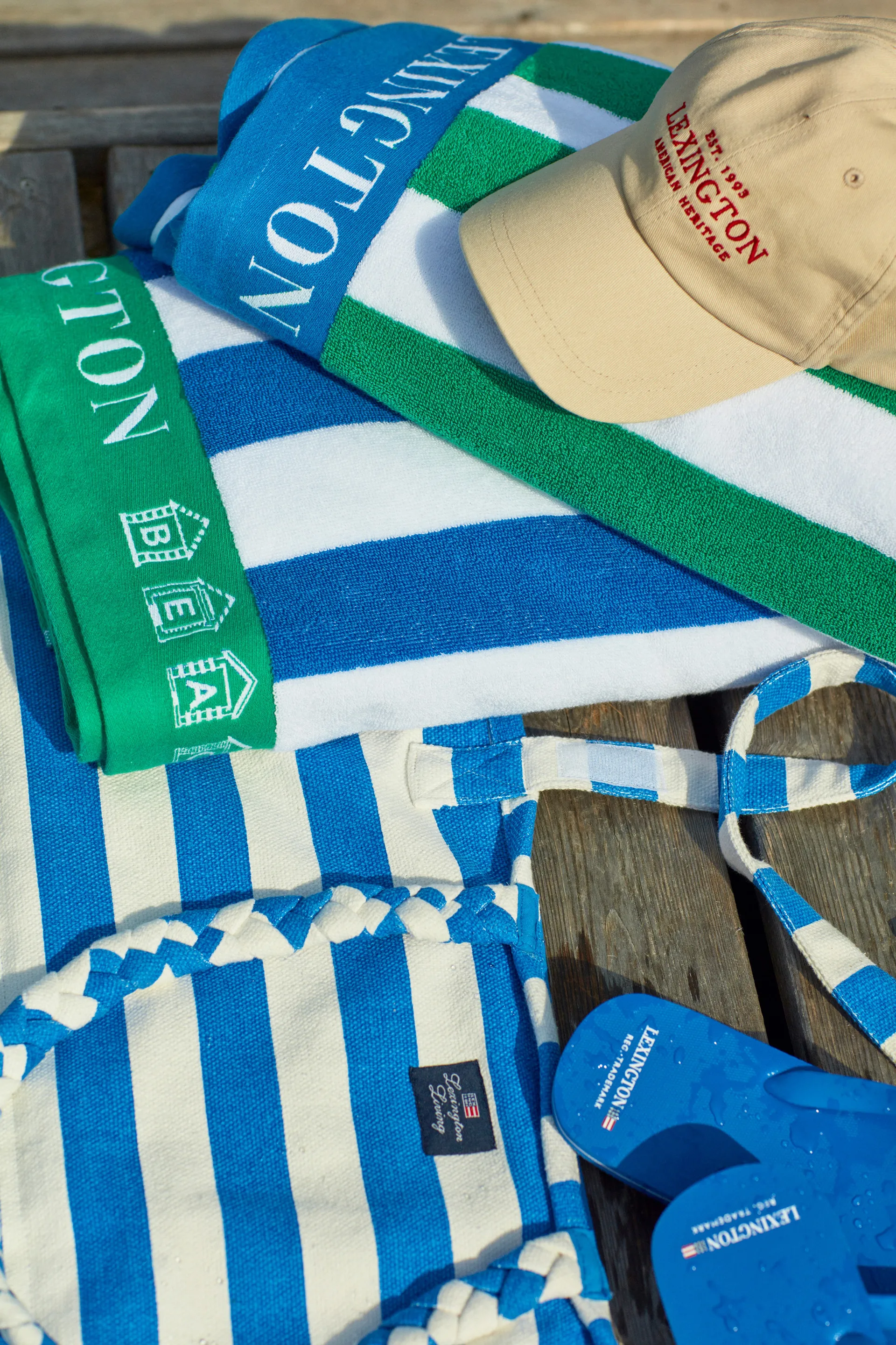 Stripe Cotton Terry ビーチタオル 100x180 cm, Blue-white-green Lexington | レキシントン
