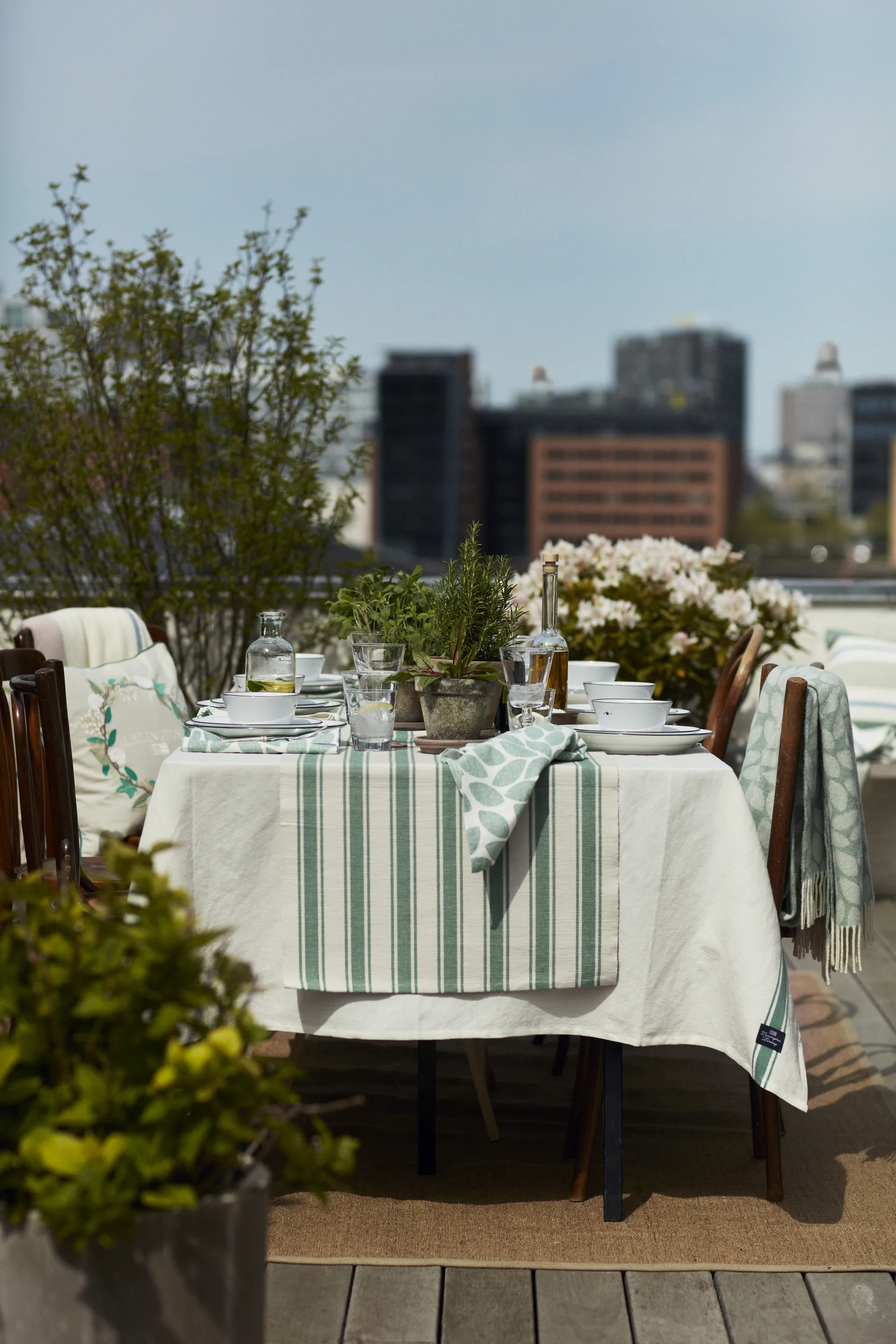 Striped テーブルランナー 50x250 cm, Green Lexington | レキシントン