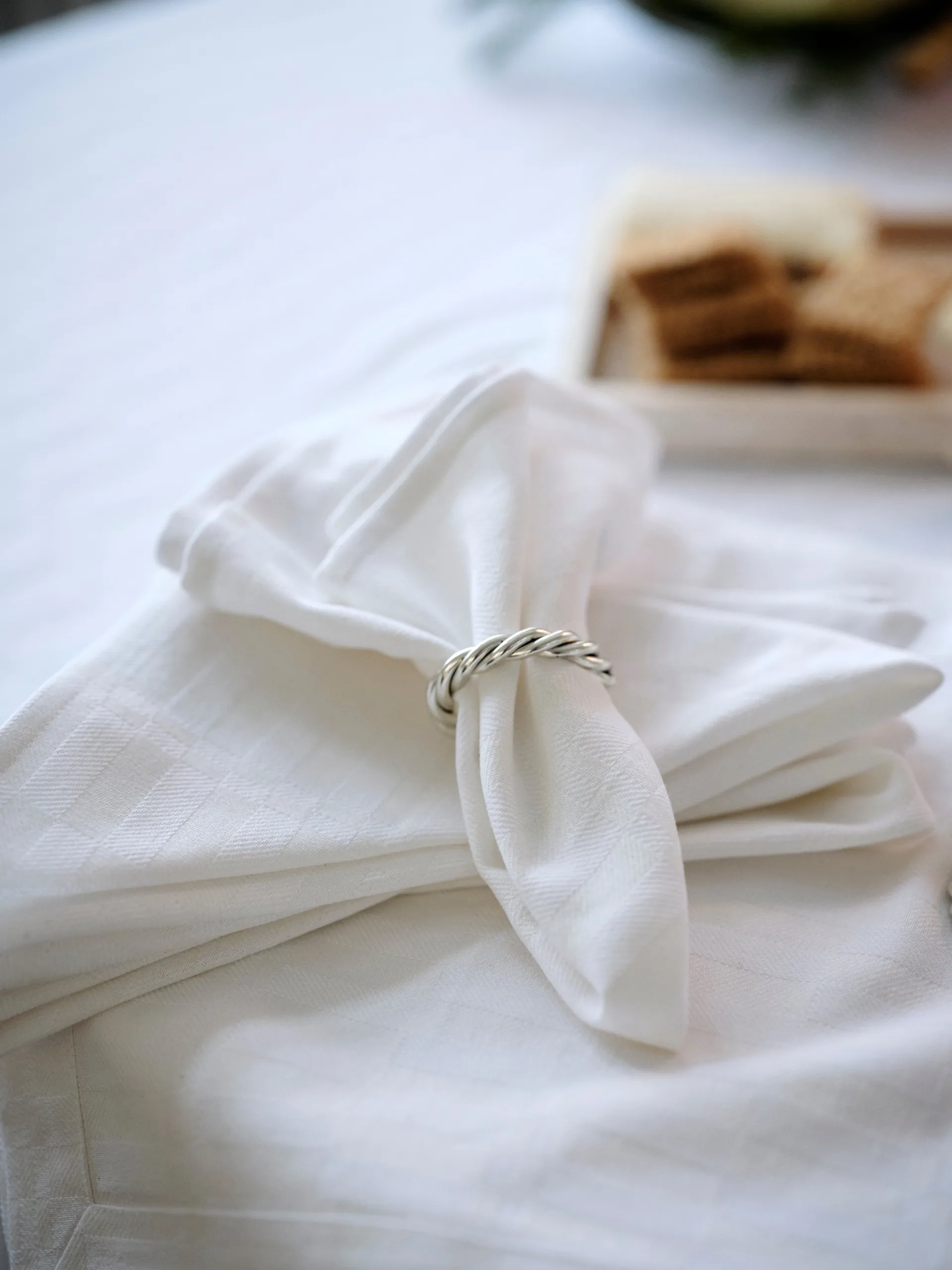 White ジャガードコットン テーブルクロス 150x250 cm, White Lexington | レキシントン