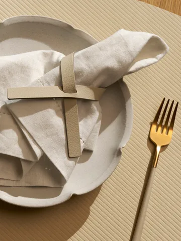 Corduroy プレースマット カーブ L - Vanilla - LIND DNA | リンド ディーエヌエー