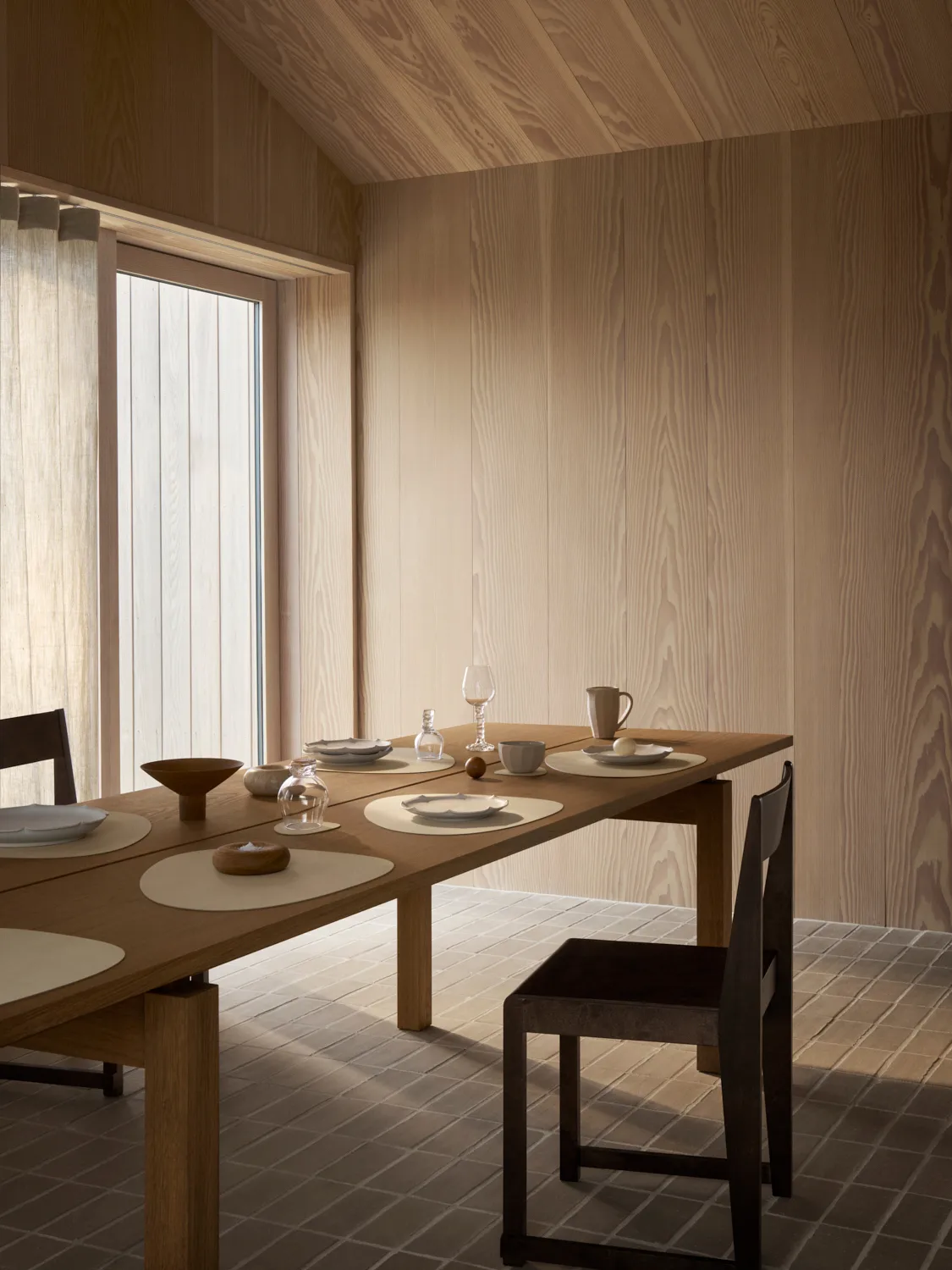 Corduroy プレースマット カーブ L, Vanilla LIND DNA | リンド ディーエヌエー