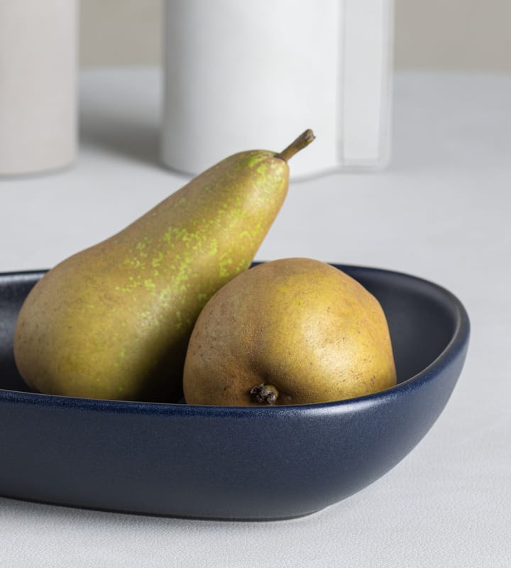 Curve Stoneware ディーププレート 19x22 cm, navy blue LIND DNA | リンド ディーエヌエー