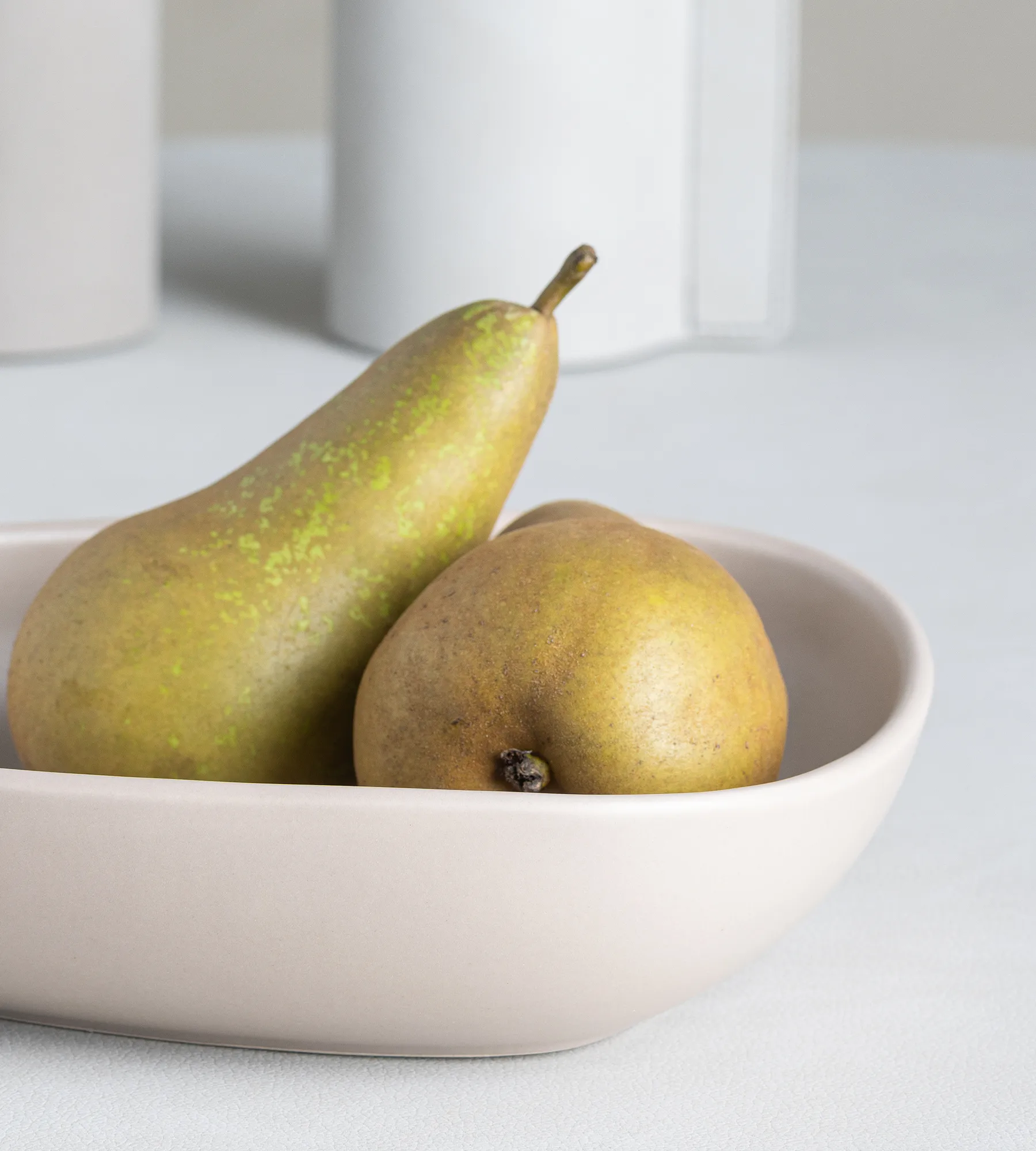 Curve Stoneware ディーププレート 19x22 cm, Sand LIND DNA | リンド ディーエヌエー