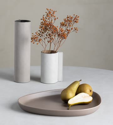 Curve Stoneware サービングソーサー 30x35 cm - Warm Grey - LIND DNA | リンド ディーエヌエー