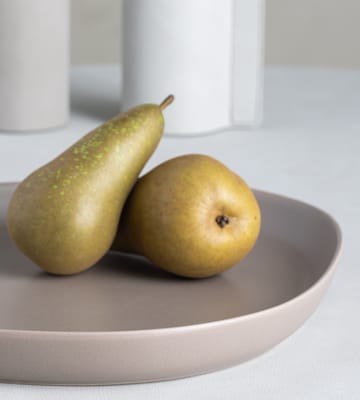 Curve Stoneware サービングソーサー 30x35 cm - Warm Grey - LIND DNA | リンド ディーエヌエー